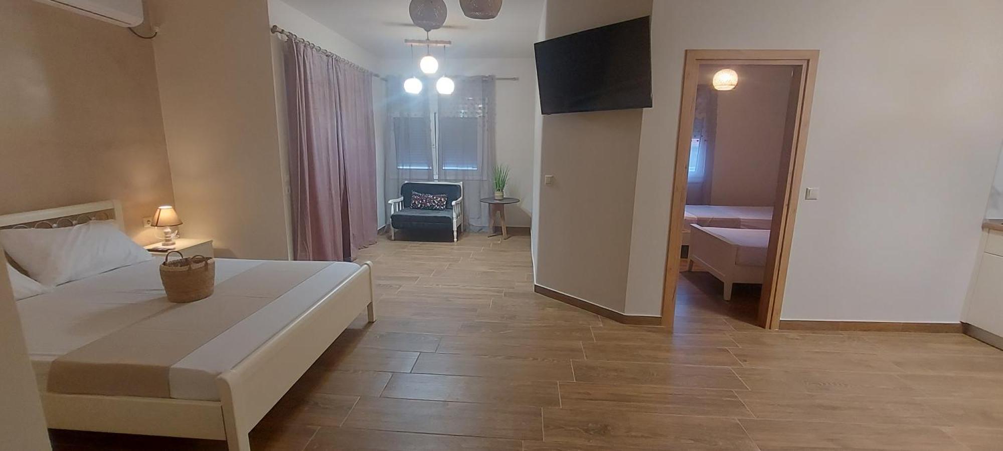 Nefelis Rooms Неи Порои Екстериор снимка